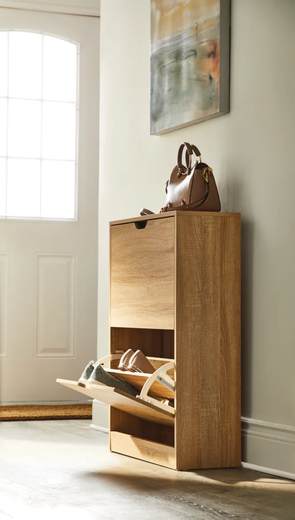 Armoire à chaussures pour hall d'entrée